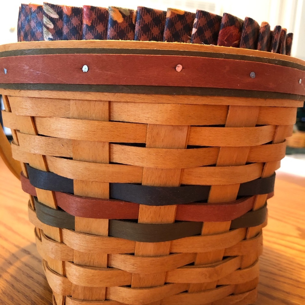 Fall Basket Wooden Handle Fabric & Plastic Liners
